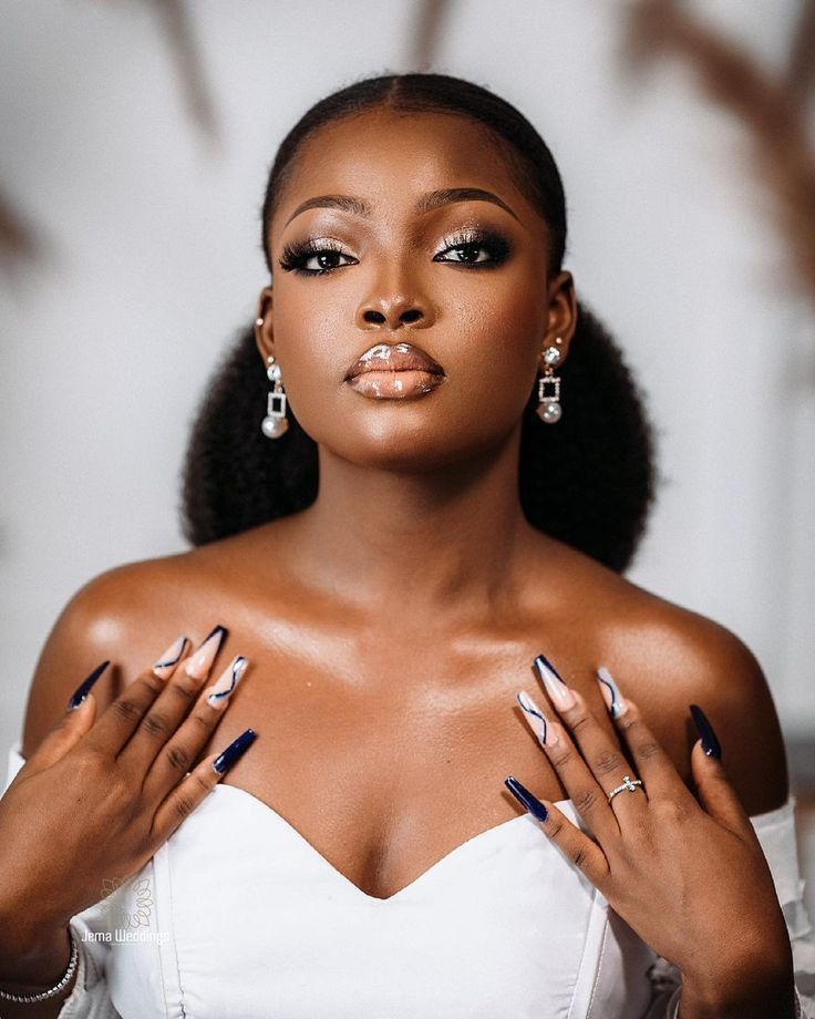 Maquillage de Soirée Glamour