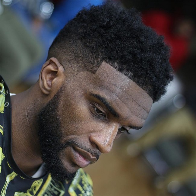 Taille de Barbe Précise